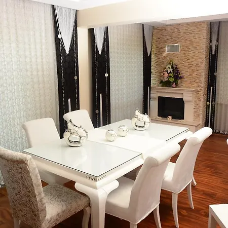 Villa Nurcem Apart *